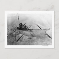 Eskimo en barco hecho con piel llamado Omiak