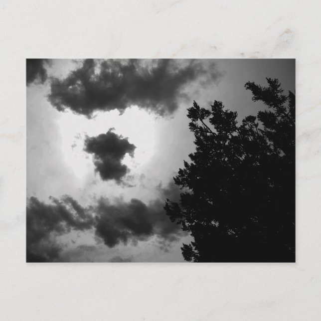 Postal Espantoso cielo oscuro (Anverso)