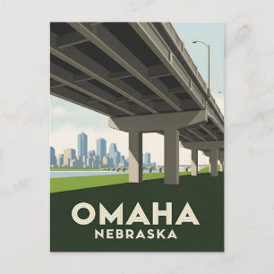Postal Esquina de Omaha Nebraska bajo un gran paso elevad