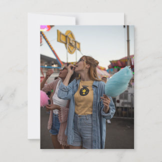 Postal Estamos fuera