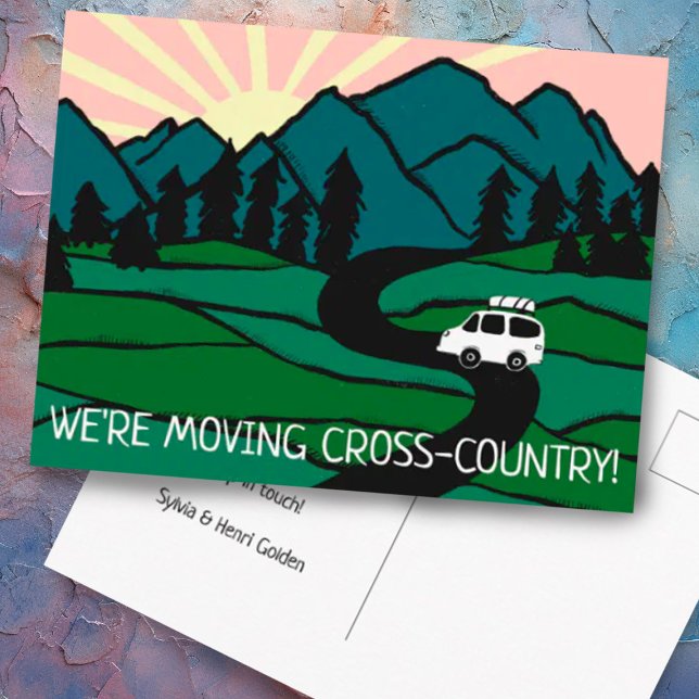 Postal Estamos moviendo las montañas Van Vanlife Sunrise (Let people know you are moving with this cute van in the mountains custom postcard)