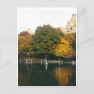 Postal Estanque de barcos de Central Park en otoño