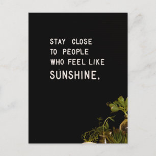Postal Estar cerca de gente que se siente como un sol
