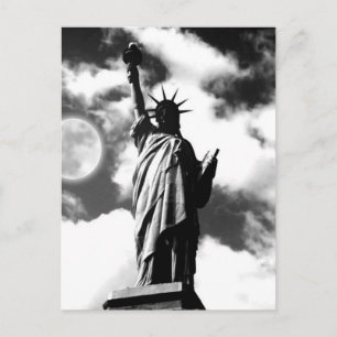 Postal Estatua blanca negra de la libertad de Nueva York