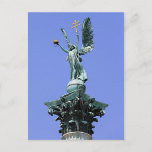 Postal Estatua de Archangel Gabriel en Budapest