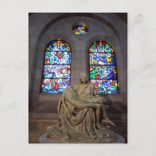 Postal estatua de la catedral