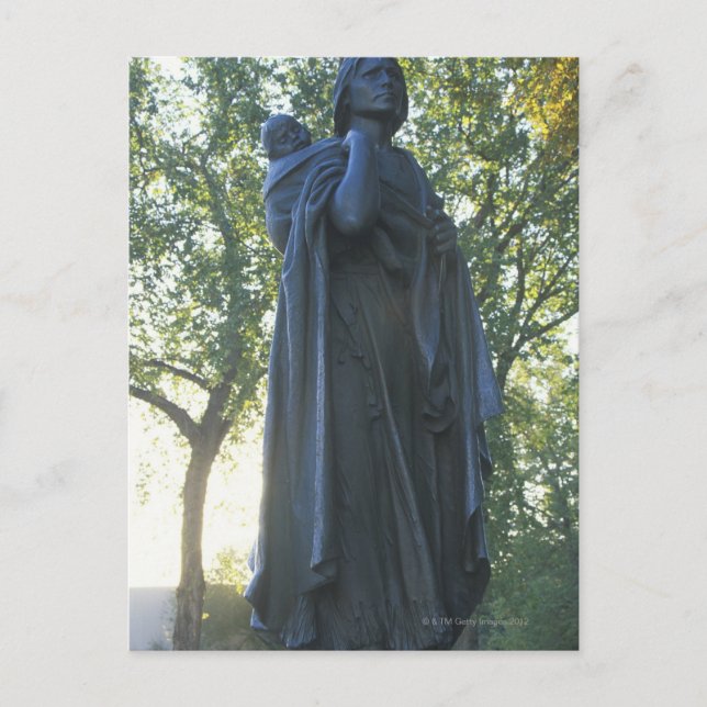 Postal 'Estatua de Sacagawea y su hijo, guía sobre (Anverso)