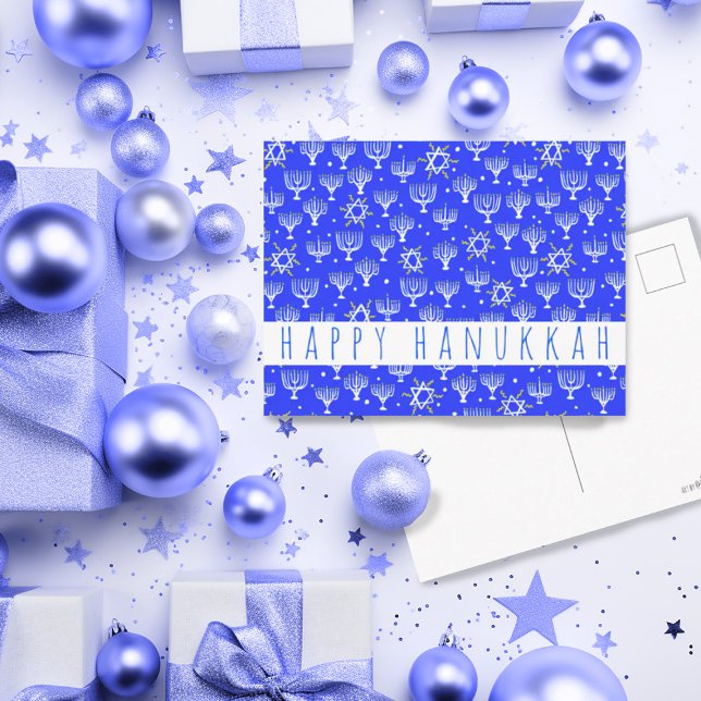 Postal Estrella feliz de Hanukkah de David Menorah PERSON (Cute Happy Hannukkah postcard in blue with menorahs and stars. Customize with your own text)