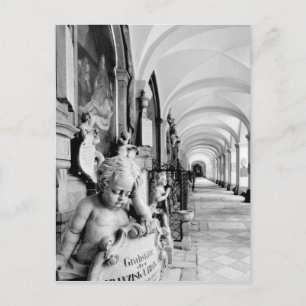 Postal Europa, Austria, Salzburgo. Cherub y monumento 2