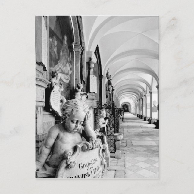 Postal Europa, Austria, Salzburgo. Querubín y monumento 2 (Anverso)