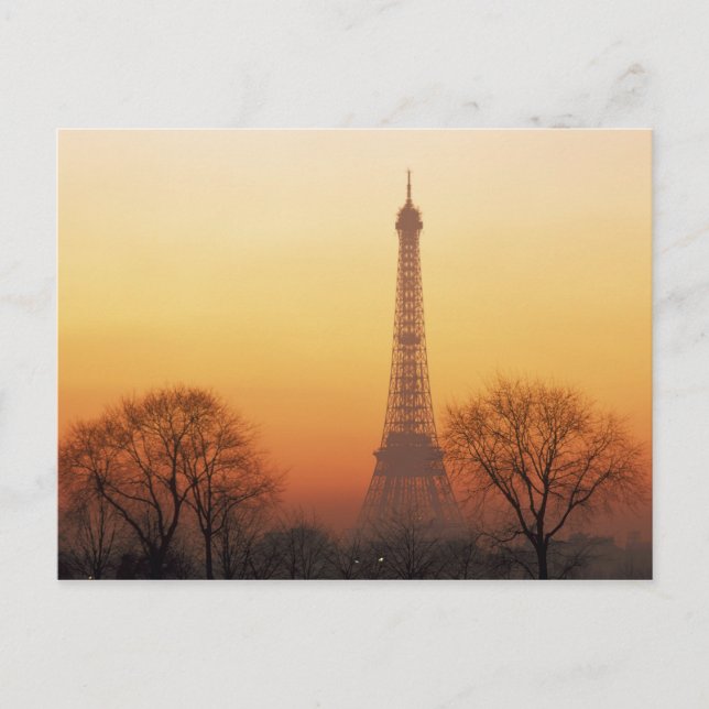 Postal Europa, Francia, París. Torre Eiffel (Medio (Anverso)