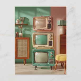 Postal Exhibidor de televisores antiguos apilados