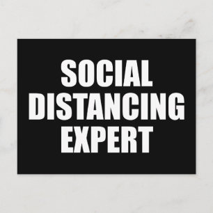 Postal Experto en distanciamiento social introvertido con
