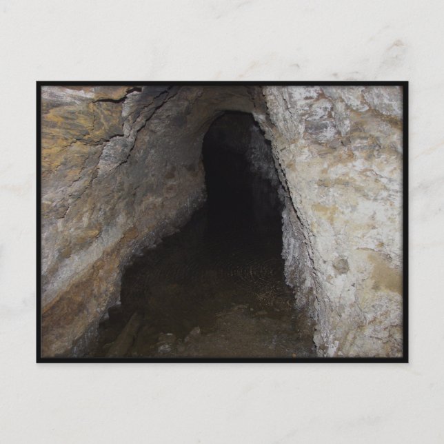 Postal Explorando cuevas (Anverso)