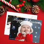 Postal Familia de Navidades felices foto escritura cursiv<br><div class="desc">Elegante postal de Navidades felices con hermosos guiones cursivos en blanco. Esta moderna tarjeta postal familiar de vacaciones presenta una tipografía magnífica y tu nombre en blanco sobre la imagen completa de la sangre. Añade una segunda fotografía festiva a la parte posterior.</div>