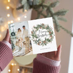Postal Familia fotográfica | Merry Christmas Pine Wreath<br><div class="desc">Familia fotográfica | Merry Christmas Pine Wreath</div>