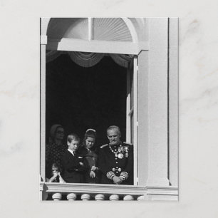 Postal Familia principesca de Mónaco vintage en balcón de
