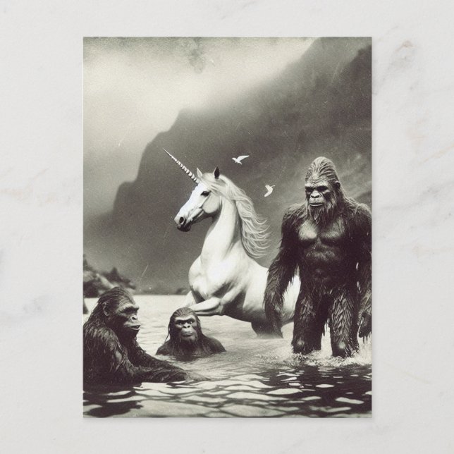 Postal Familia Sasquatch y un unicornio (Anverso)