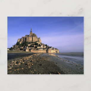 Postal Famosa fortaleza de la isla de Le Mont St. Michel