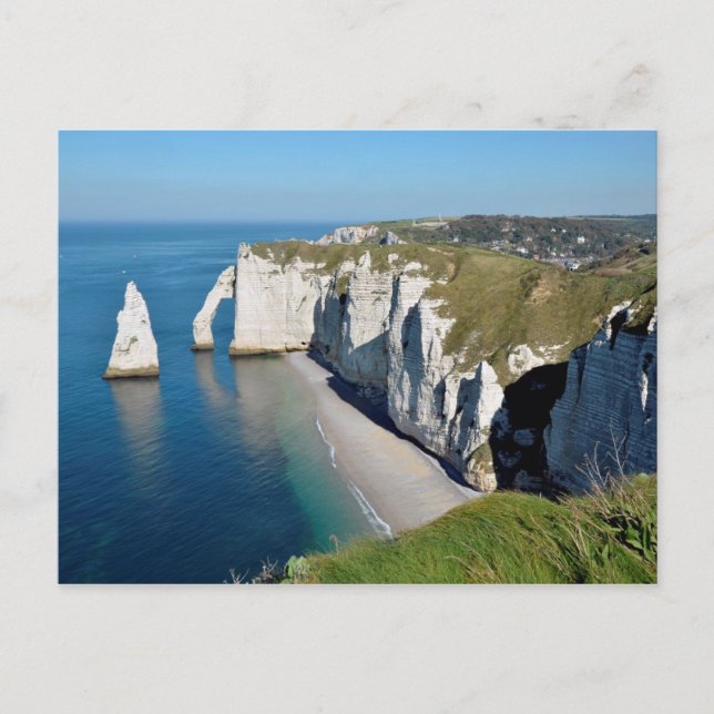 Postal Famosos acantilados de Etretat en Francia (Anverso)