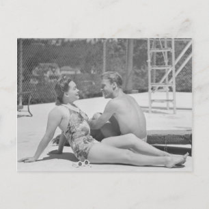 Postal Fandom del lado de la piscina