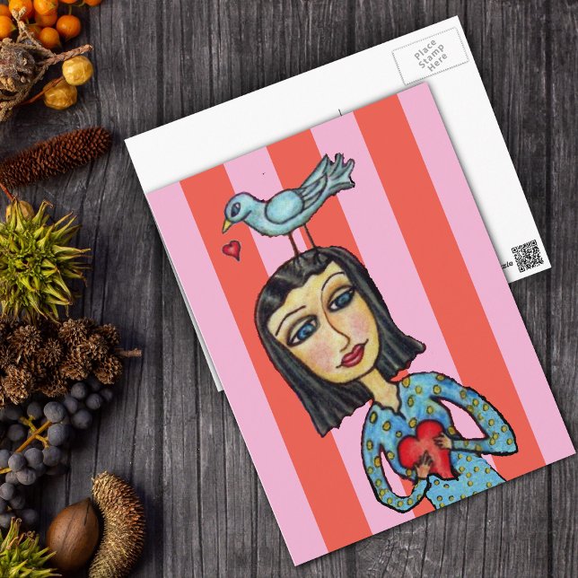 Postal Fantasía Arte Popular Lady Bluebird Corazón de amo (Lady holding red heart with bluebird standing on her head on pink red striped postcard.)