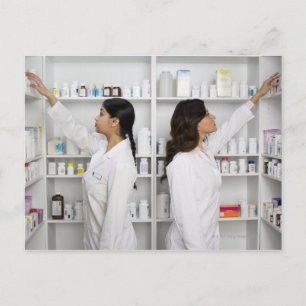 Postal Farmacéuticos en los estantes