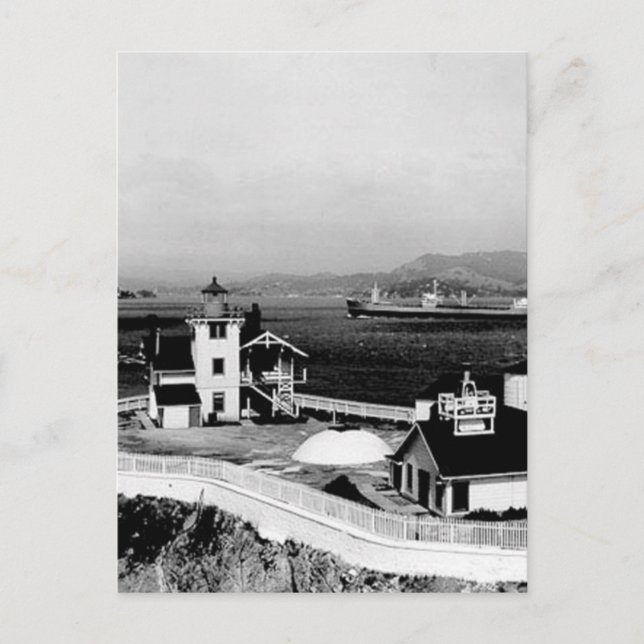 Postal Faro del este de la isla de Brother (Anverso)