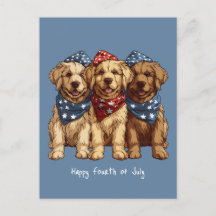 Felices Perros De Golden Retriever Del 4 De Julio
