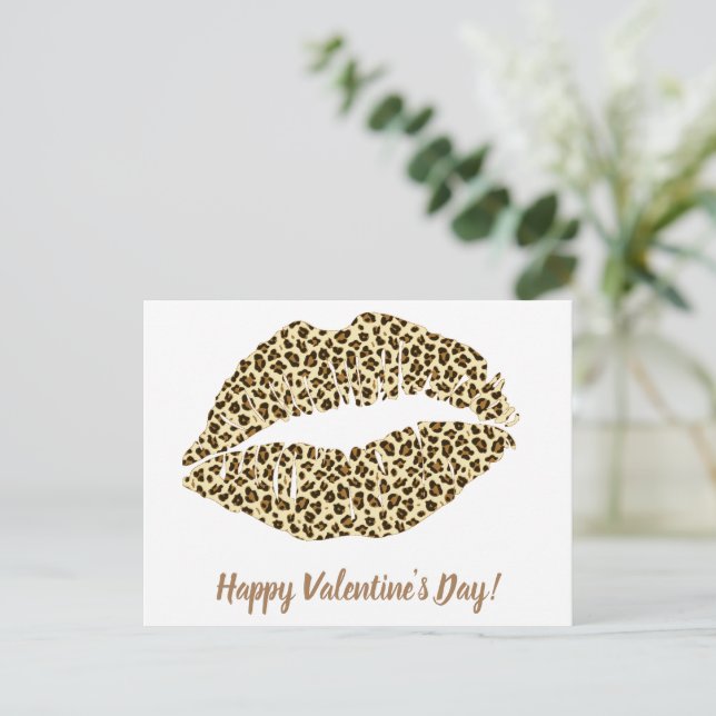 Postal ¡Feliz Día de San Valentín! Leopard Kiss (Anverso de pie)
