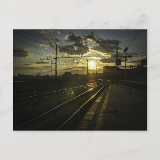 Postal Ferrocarriles de Catania al atardecer