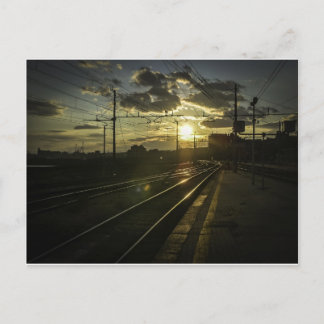 Postal Ferrocarriles de Catania al atardecer