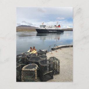 Postal Ferry navegando hacia Islay en Escocia