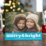 Postal Festiva Audaz foto moderna de Merry y Bright - azul<br><div class="desc">Que tus días sean alegres y brillantes. En el frente se incluye una imagen completa horizontal. Un diseño vacacional sencillo y elegante que destaca tus fotos. Si tiene algún problema con las imágenes o el texto,  haga clic en el botón personalizar y podrá mover las cosas y hacer cambios.</div>