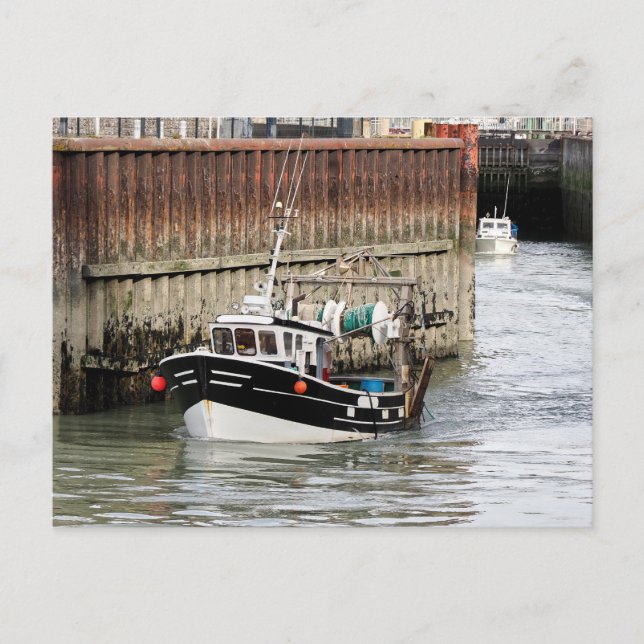 Postal Festiva Barco pesquero en Le Tréport, Francia (Anverso)
