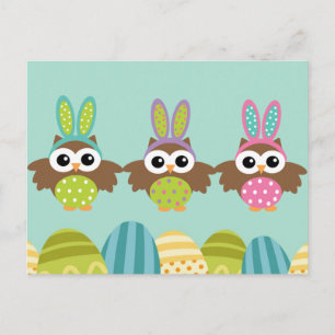 Postal Festiva Búhos felices del conejito de pascua