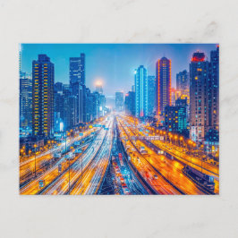 Postal Festiva Carreteras a través del horizonte de la ciudad gra