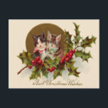 Postal Festiva Cat Kitten Holly Winterberry<br><div class="desc">¡Mira a estos lindos gatitos! Esta imagen vintage de Navidad muestra a dos gatos/gatitos con algo de hueso.</div>