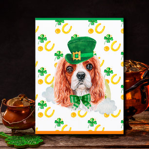 Postal Festiva Cavalier King Perro Shamrock Día de San Patricio