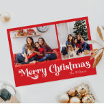 Postal Festiva Clásico Simple Red Merry Christmas Two Photo<br><div class="desc">Celebre la temporada con esta única y clásica tarjeta postal de vacaciones de Feliz Navidad, de color rojo, con un toque de encanto vintage. El diseño minimalista muestra una elegante paleta de color rojo que evoca el espíritu acogedor del invierno. Su atractivo moderno y divertido, junto con la redacción tradicional,...</div>