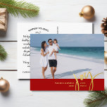 Postal Festiva Con Relieve Metalizado Amo Alegre Paz Gran Foto Navidad Carta Roja<br><div class="desc">Envíe sus deseos especiales de vacaciones con esta célebre postal que presenta "JOY" en una tipografía hecha a mano en Relieve metalizado de oro real - contra su foto personalizado y borde rojo. Añade fácilmente tu nombre y texto personalizado al frente y tu propio saludo de vacaciones escrito al revés...</div>