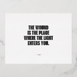 Postal Festiva Con Relieve Metalizado Cita minimalista sobre Rumi - La herida es la bala