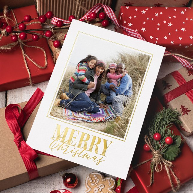 Postal Festiva Con Relieve Metalizado Elegante guión navideño Dos foto (Gold foil stylish calligraphy and block lettering style photo postcard with a white background.)