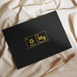 Postal Festiva Con Relieve Metalizado Estilo periódico de tabla OMg