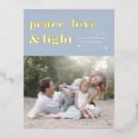 Postal Festiva Con Relieve Metalizado Paz Amor y Luz Azul Luz Azul Foto Hanukkah<br><div class="desc">Paz, amor y luz. | Envíe sus saludos de Hanukkah a la familia y amigos con esta postal de personalizable Hanukkah. Presenta tipografía retro audaz. Personalice esta foto de la postal Hanukkah añadiendo sus detalles. Esta postal de Hanukkah, Relieve metalizado dorado, está disponible en otros colores y material de cartón....</div>