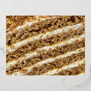 Postal Festiva Con Relieve Metalizado Resumen de Medovik Cake