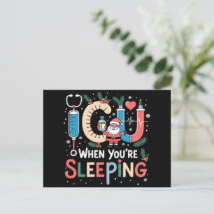 Postal Festiva Cuando estás durmiendo Enfermera de UCI divertida 