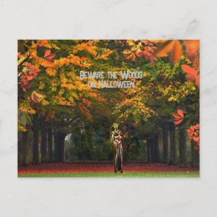 Postal Festiva Cuidado con los bosques en Halloween vampiro bruja