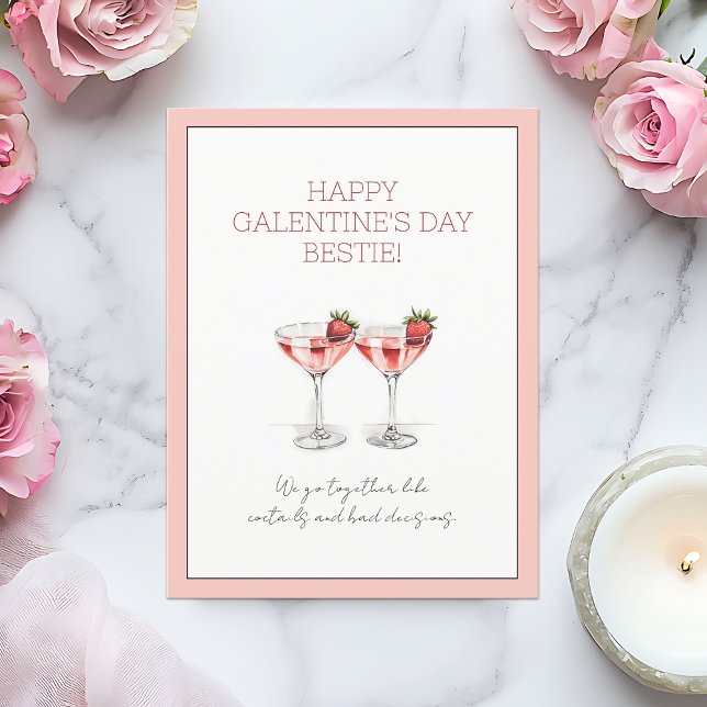 Postal Festiva Día de Galentine de Fresa Rosa Cute Martini (Cute Pink Forever Your Partner in Crime Galentine Holiday Postcard)