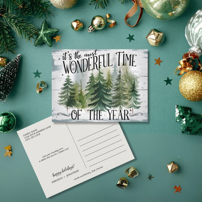 Postal Festiva Es la época más maravillosa del año (It's the Most Wonderful Time of the Year forest Holiday Postcard)